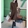 88105 Damei Ai Yuan 2025 Otoño/Invierno Nueva Moda Color Café Casual Adelgazante Conjunto de Dos Piezas para Mujer Falda
