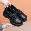 Mocasines retro de estilo francés con suela blanda, puntera cerrada, diseño de estilo británico, nueva colección otoño 2026 para mujer, zapatos casuales slip-on de suela blanda