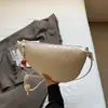 Bolsa de Dumpling Transfronteiriça Simples de Grande Capacidade para Mulheres, Nova Bolsa de Ombro Casual 2026, Bolsa Transversal Elegante de Tecido