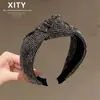 Diadema Retorcida Negra de Lujo Ligero de Gama Alta con Pedrería Completa Pinza para el Cabello de Atmósfera Exquisita Accesorio para el Cabello Versátil para Dar Forma al Rostro