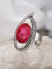 Anillo de Zirconia de Colores Estilo Lujo Ligero Europeo y Americano para Mujer, Anillo Abierto Retro de Moda con Diseño Único Joyería de Plata