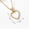 Colgante de Acero Inoxidable con Corte Geométrico Incrustado de Diamantes Collar de Moda Lujo Accesible Nicho Ins Tendencia Popular Cadena para la Clavícula