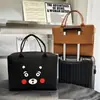 Nueva Bolsa de Almacenamiento de Viaje de Dibujos Animados para Niños Bolsa de Viaje de Gran Capacidad Bolsa Linda de Fieltro Bolsa con Ruedas Bolsa de Almacenamiento