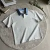 Camiseta polo de alta qualidade azul claro estilo Miu com retalhos xadrez, gola polo, super legal, camada de ar Loka, manga curta, anti-rugas, gola de lapela