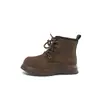 Botas amarillas retro con estilo para niños, nuevas botas estilo Martin versátiles y elegantes de otoño 2026, botas de cuero estilo británico para niñas, modernas