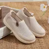 Zapatos de tela de punto hueco de verano estilo Pekín antiguo para mujer, zapatos casuales sin cordones, zapatos transpirables de suela blanda para caminar para madres de mediana edad y mayores