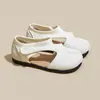 Sandálias Femininas com Dedos Separados 2026 Verão Novo Sandálias Mary Jane Fechadas Vazadas de Fundo Plano Sapatos Individuais Retro de Corte Baixo