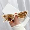 Nueva moda de moda transfronteriza Europa y Estados Unidos avanzada foto callejera a prueba de rayos UV gafas de sol para conducir montura pequeña gafas de sol ojo de gato