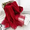 Bufanda Transpirable Ligera de Mezcla de Seda de Morera de Nuevo Estilo Transfronteriza con Rayas Verticales y Hilo Dorado, Bufanda Elegante de Alta Gama para Mujer