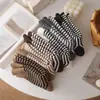 Meias de Terry Listradas para Mulheres, Meias Quentes Grossas de Inverno para Casa e Dormir, Meias Macias de Toalha, Meias Versáteis para Mulheres