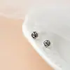 Pabellón Nafu Joyería de Plata al por Mayor Vintage Rosa Aretes de Tachuela de Plata Tailandesa para Mujer Simples Pequeños Aretes de Tachuela de Plata de Ley 925