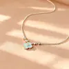 Lujoso collar de trébol de cuatro hojas con flor azul y circonita, diseño de nicho, exquisito, simple, delicado, adecuado para el uso diario, cadena para la clavícula