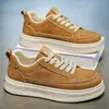 Zapatos de Hombre 2026 Otoño Nuevos Casuales de Caña Baja Suela Gruesa de Cuero Versátiles Resistentes al Desgaste Antideslizantes Impermeables Zapatillas Deportivas