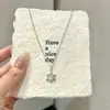 Popular Collar de Copo de Nieve para Árbol de Navidad de Xiaohongshu para Mujer Otoño e Invierno 2024 Cadena Clavicular Pequeña de Destello Antiguo