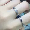 Anillo Mobius de Enamorados Anillo de Pareja, Diseño Único, Versátil, Moderno, Lujo Ligero, Anillo de Par Unisex, Regalo para Novia