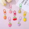 Llavero de cuentas de durazno, accesorio de fruta DIY, colgante de cuenta de aguacate, charm de hebilla de anillo para bolsa al por mayor