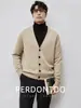 Tejido de Textura NubeCardigan de Punto de Hilo Suave de Alto Grado de 12 Calibres para Hombre, Color Sólido de Primavera y Otoño, Cómodo y Amigable con la Piel, Suéter Abierto