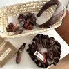 Nuevo Scrunchie de Color Café Estilo Universitario Otoño Japonés Versátil para Cola de Caballo de Niña Accesorio para el Cabello