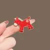 Broche de Pony del Zodiaco Rojo para el Año de Nacimiento, Pin de Moda Femenino de Alta Gama, Broche Creativo, Accesorio para Ropa