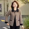 Nova jaqueta de primavera estilosa para mães, blusa da moda para outono e inverno para mulheres de meia-idade, casaco curto casual versátil 2026