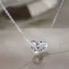 Colar com Anel Duplo Ouro Rosé Anel Feminino Pingente de Amor Corrente para Clavícula Feminina Joias Corrente para Joias Atacado Exclusivo Refinado