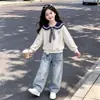 Conjunto de dos piezas para niña de principios de otoño, casual, juguetón, top azul marino con cuello de color contrastante, estilo coreano, dulce, lindo, con conejito, jeans