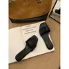 Sandalias de Verano para Mujer Estilo Minimalista de Seda con una Sola Tira y Tacón Bajo Gato, Piel Genuina, Mismo Estilo que la Madre de Uva