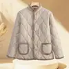 Abrigo grueso de algodón con cuello alto para otoño e invierno para mujer, chaqueta cálida ajustada de talla grande para madres de mediana edad y mayores, chaqueta acolchada de algodón al por mayor para mujer
