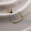 Pulseira Yunyao Inoxidável Mais Vendida Internacionalmente em Aço Titânio para Mulheres com Trevo de Cinco Folhas e Incrustação de Diamante, Personalidade Estilo Ins, Galvanoplastia a Vácuo 18K