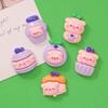 Cerdo de arándano de dibujos animados comida y juego pastel diy resina accesorios de joyería horquilla vaso de agua niños material hecho a mano venta al por mayor
