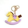 TikTok Hot-selling Couro Rocking Cavalo Chaveiro Acessórios Pony Pingente Bag pendurado Cartoon pequeno Trojan Key Chain
