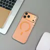 Adecuado para Funda de Teléfono iPhone 17 Pro Max, Succión Magnética de Lunares Mate, Funda Protectora Antigolpes de Cobertura Total con Tacto de Piel para Apple 16