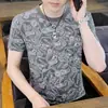 Camiseta de Manga Corta para Hombre Nueva de Verano 2026 Transfronteriza, Marca de Moda, Corte Ajustado, Estampado Retro Juvenil, Camiseta Casual de Media Manga