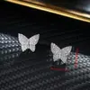 Elegantes Pendientes de Acero con Microincrustaciones, Pendientes de Botón Mariposa Sencillos de Alta Gama Japoneses y Coreanos con Circonita, Pendientes Versátiles para Mujer, Pequeños y de Moda