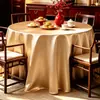 Toalha de mesa redonda vermelha, novo estilo 2025, design de luxo leve e de alta qualidade, adequada para mesas de jantar, restaurantes e uso doméstico, feita de tecido cetim