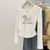 Novo produto de outono: camiseta feminina de algodão puro com mangas compridas, gola redonda e ombros retos, campeã de vendas, modelagem justa, estilosa e que rejuvenesce, peça básica