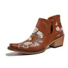 En Stock Amazon Botines Bordados de Tacón Medio, Talla Grande, Verano 2026 Nuevos Botines Western de Tacón Grueso Estilo Británico Vintage para Mujer