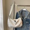 Bolso cruzado para desplazamientos transfronterizos, Bolso tipo dumpling simple, casual y versátil, Portátil, moderno, Bolso de hombro estilo deportivo para estudiantes, Bolsa de tela
