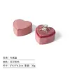 Nueva Caja de Empaque para Anillo de Terciopelo en Forma de Corazón 520 Caja para Aretes y Anillos del Día de San Valentín Caja de Regalo de Terciopelo