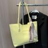 Bolso Transfronterizo Grande para Mujer 2026 Nuevo Bolso de Hombro Versátil para Mujer, Bolso Tote Moderno y Elegante para la Clase y el Viaje Diario