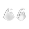 Pendientes Geométricos Huecos de Cobre Pulido Espejo con Forma de Corazón Tridimensional Retro Dorado y Plateado 2024 con un Toque de Lujo Ligero y Gama Alta