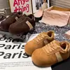 Zapatos de Cordones para Mujer con Puntera Ancha de Cuero Nobuck Forrest Gump 2025 Otoño e Invierno Nuevos Zapatos de Algodón Casual Retro Forrados de Lana Zapatos Cálidos para Entrenamiento Moral