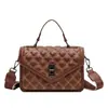Bolso Sense para Mujer Otoño 2022 Nuevo Llegada Bordado Romboidal Versátil Bolso Cruzado de Hombro Moderno Portátil Bolso Cuadrado Pequeño