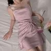 Pijama Guiruo Gola Hot Swing Cetim Jacquard Sedoso Camisola de Suspensório Feminina Roupa de Dormir Roupa de Exterior Roupa Tentação para Casa 4690