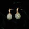 Qingdao Vintage Novo Estilo Palácio Brincos Elegantes Simples Tendência Artístico Retrô Leve Luxo Nicho Sensação de Alto Padrão