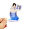 Popular Estrella Canción Yuqi Bailu Soporte Bolsa Ciega Acrílico de Doble Cara de Alta Definición Adornos Decoración de Escritorio Soporte Venta al por Mayor