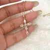 Colar Cruz de Diamante Brilhante em Prata de Lei s925 Estilo Coreano Luxo Leve Exquisito Moderno Versátil Para o Dia a Dia Design de Nicho Corrente para Clavícula