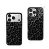 Estilo escuro ins Nicho case de celular estampa de leopardo legal para Apple 18promax furo grande case de vidro iPhone16pm