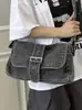 Yuezi 2026 Verano Nuevo Diseño Bolsa para Motocicleta Retro Moderna Chica Popular Bolso de Axila Moda Versátil Mezclilla Bolso Cruzado