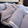 Juego de Cama de Felpa de Leche de Alta Calidad Juego de Cuatro Piezas Terciopelo Tallado Espesado Felpa de Doble Cara Sábana de Cama de Terciopelo Totalmente Mate Invierno Juego de Tres Piezas